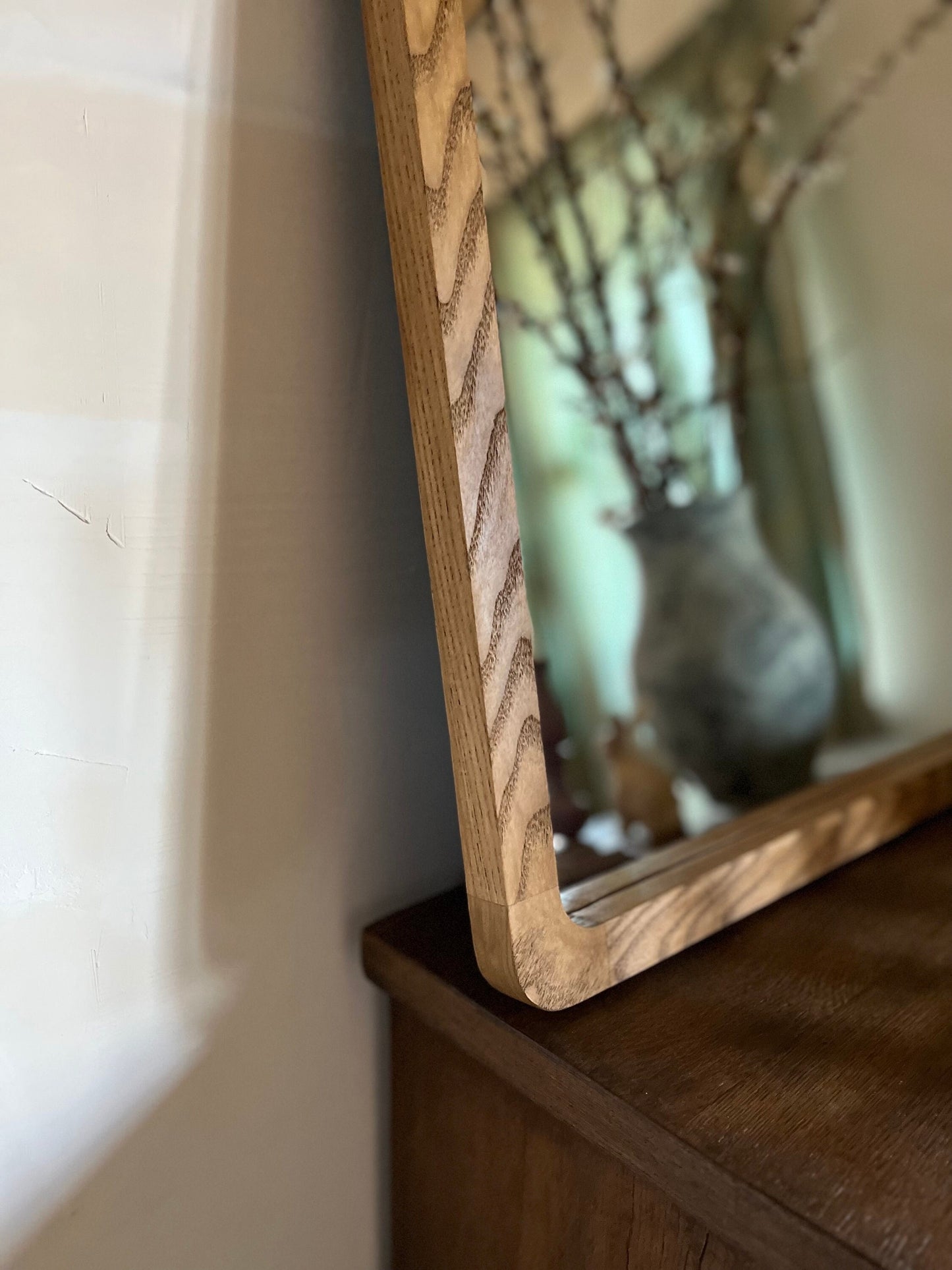 Modern wood mirror, Art deco mirror, Solid wood bedroom mirror, Farmhouse Decor, Barnwood Mirror, Industrial Mirror, Decorative mirror